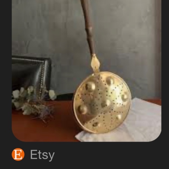 Copper,  brass and wood antique bed warmer -chestnut roaster pan -wall  decor - Picture 9 of 10